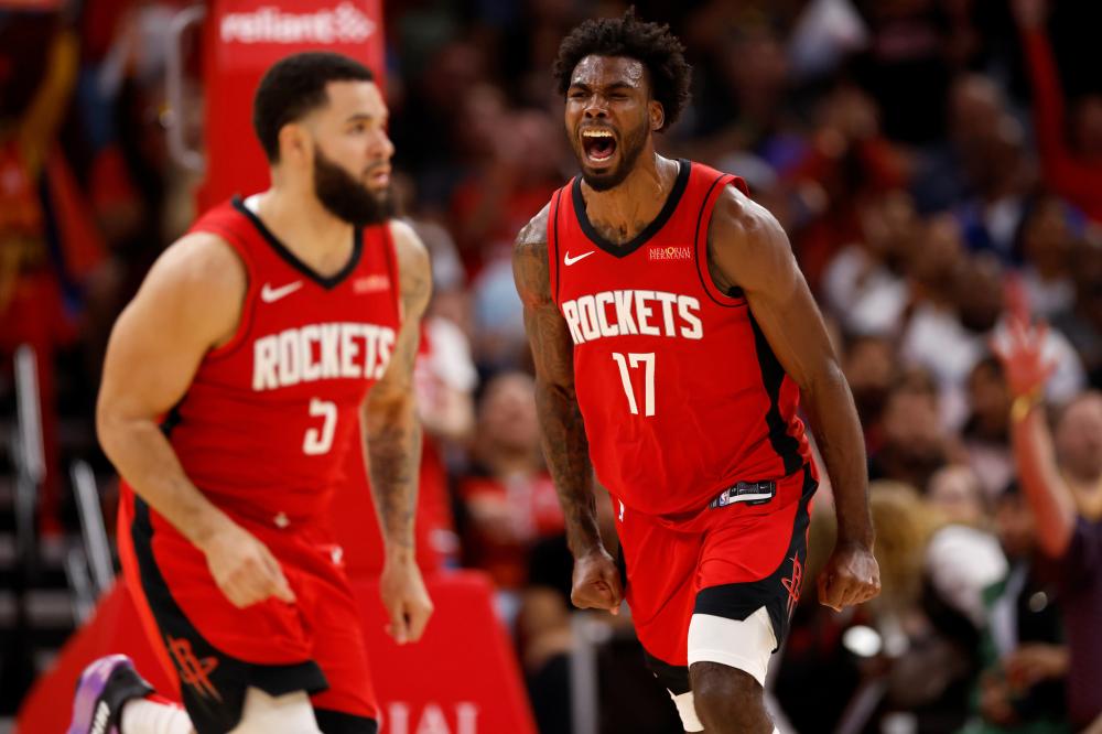 球员伤病 球员伤病